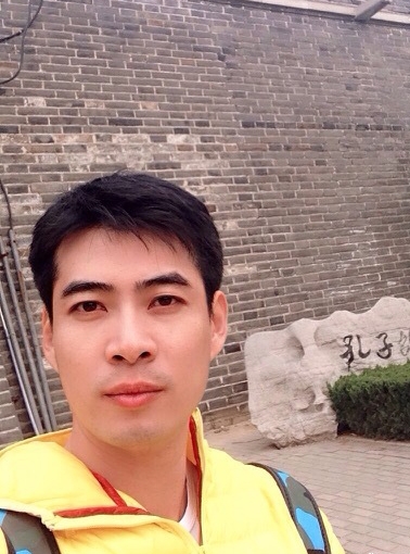 相生相爱的第一张照片--昆明王婆说媒