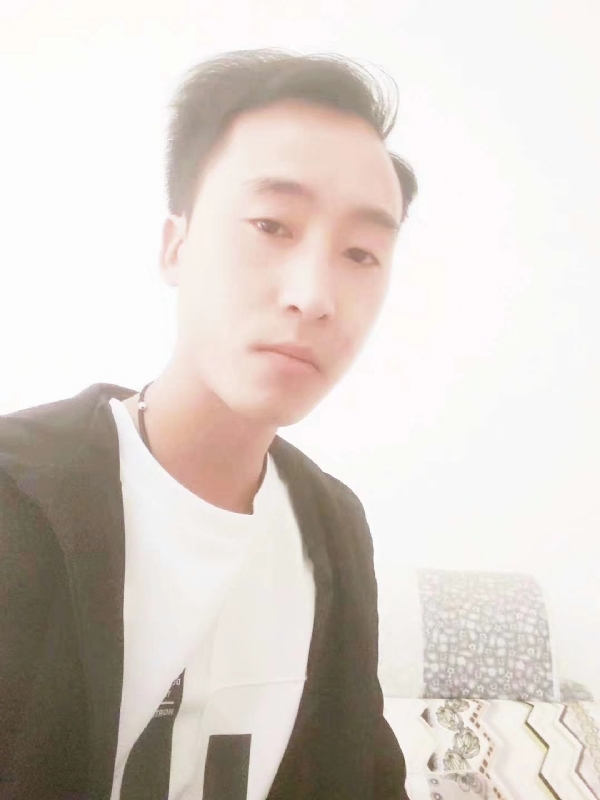 萧艺的第一张照片--昆明王婆说媒