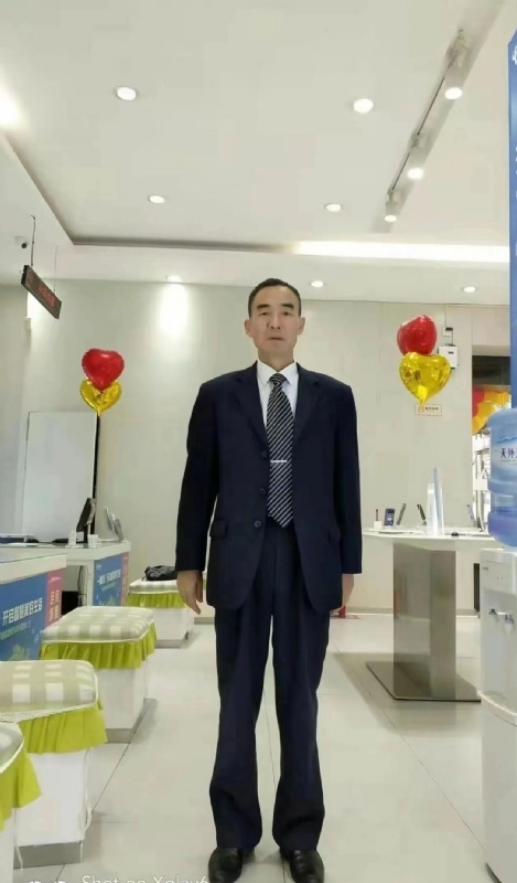 缘来是你的第一张照片--昆明王婆说媒